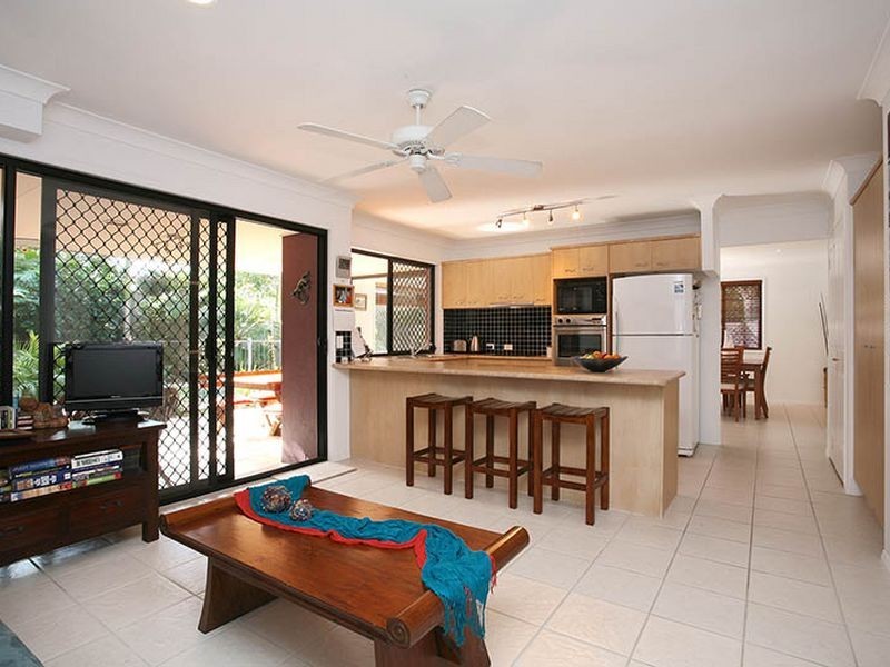 2/49 Keegan Cct, Currumbin Waters QLD 4223