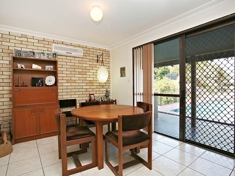 6 Swordfish Ct, Palm Beach QLD 4221