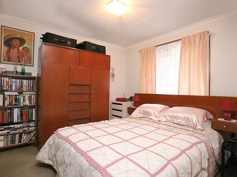 16 Brooke Ave, Palm Beach QLD 4221