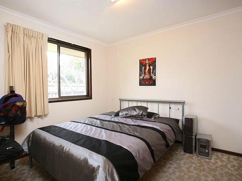 16 Brooke Ave, Palm Beach QLD 4221