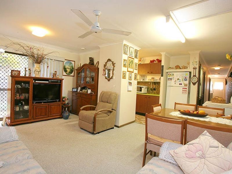 16 Brooke Ave, Palm Beach QLD 4221