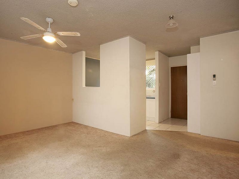 1/1976 Gold Coast Highway, Miami QLD 4220