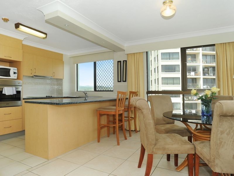 4E/969 Gold Coast Highway, Palm Beach QLD 4221