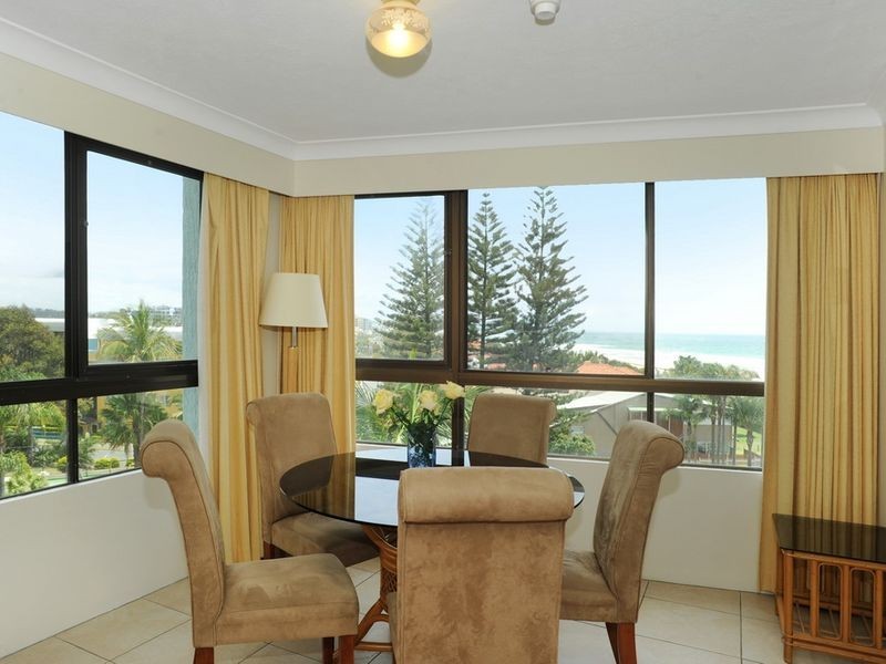 4E/969 Gold Coast Highway, Palm Beach QLD 4221