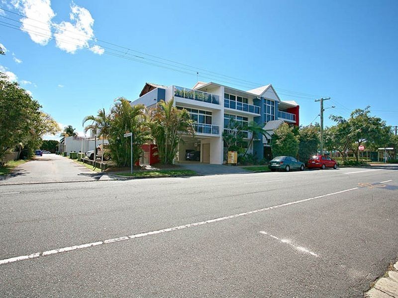 5/2 Philippine Parade, Palm Beach QLD 4221