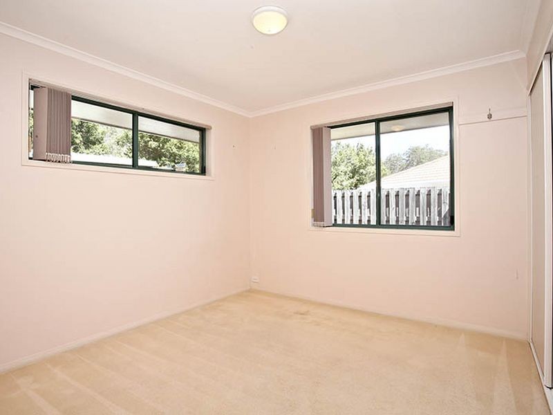 49 Saffron Street, Elanora QLD 4221