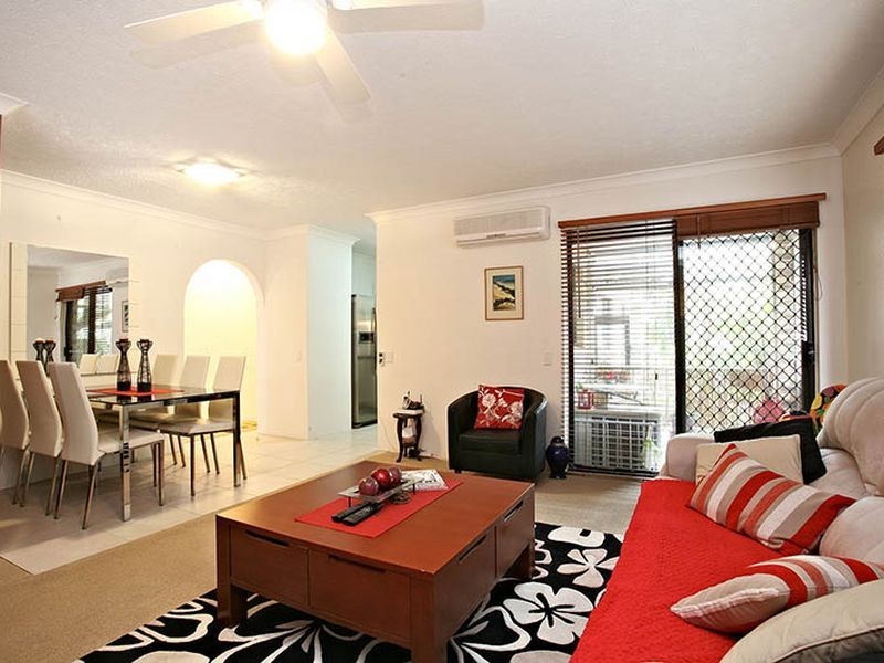 3/12 Fifteenth Avenue, Palm Beach QLD 4221