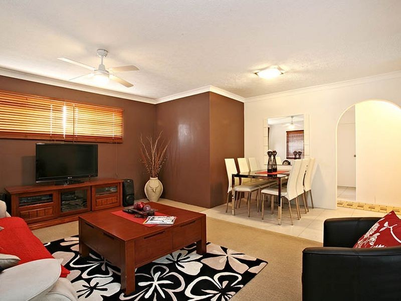 3/12 Fifteenth Avenue, Palm Beach QLD 4221