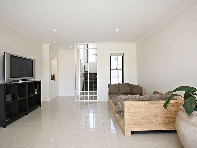 181/2 Inland Dr, Tugun QLD 4224