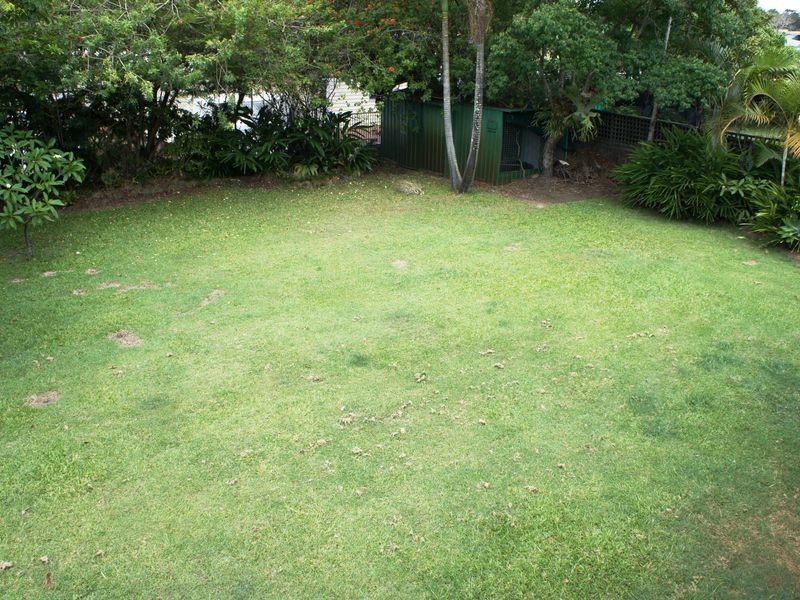 93 K P McGrath Dr, Elanora QLD 4221