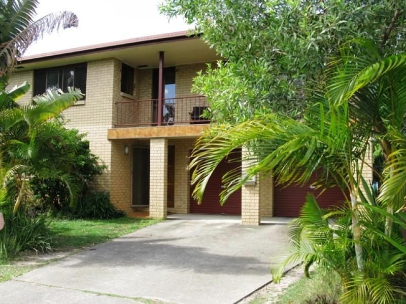 93 K P McGrath Dr, Elanora QLD 4221