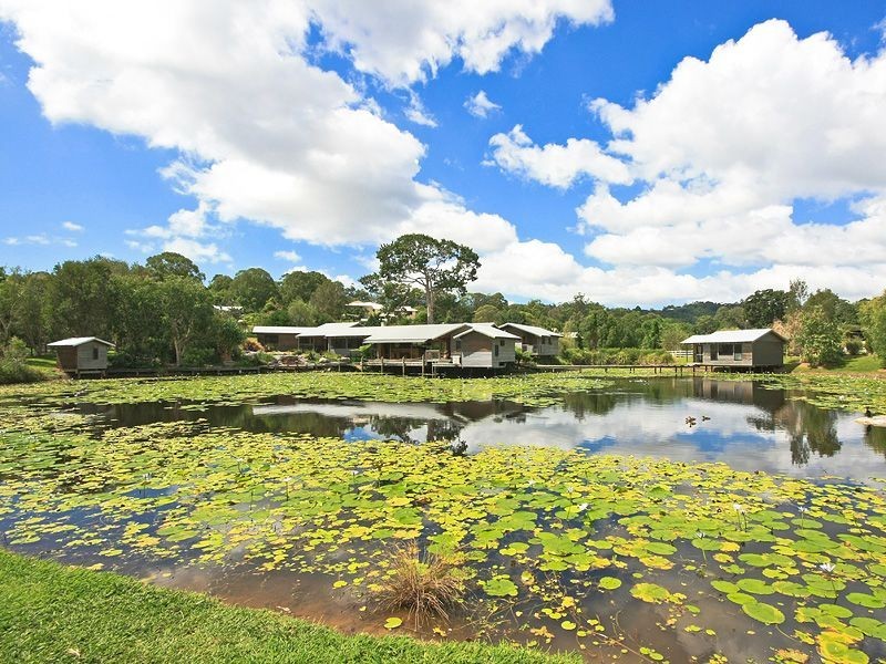 33 Dungogie Drive, Tallebudgera QLD 4228