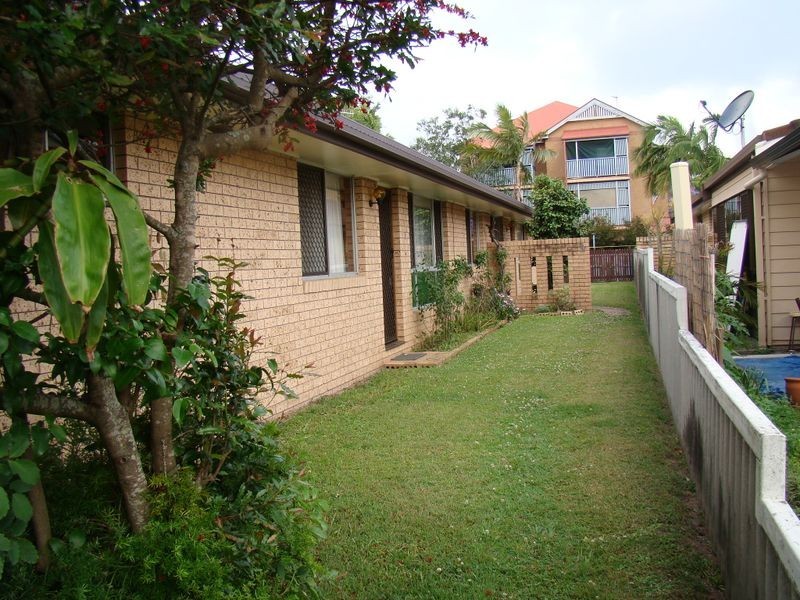 47 Leyte Avenue, Palm Beach QLD 4221