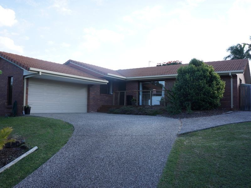 52 Treeview Drive, Burleigh Waters QLD 4220