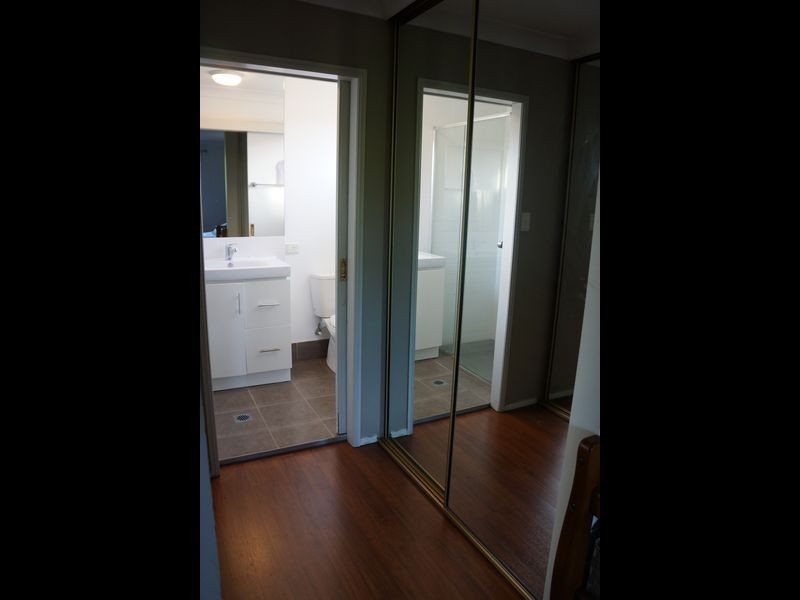 52 Treeview Drive, Burleigh Waters QLD 4220