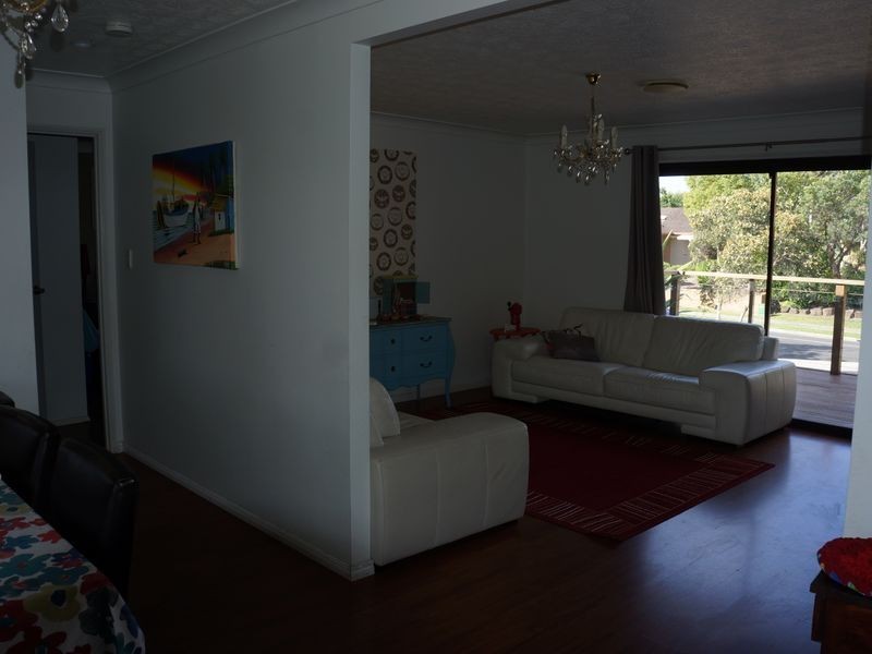 52 Treeview Drive, Burleigh Waters QLD 4220