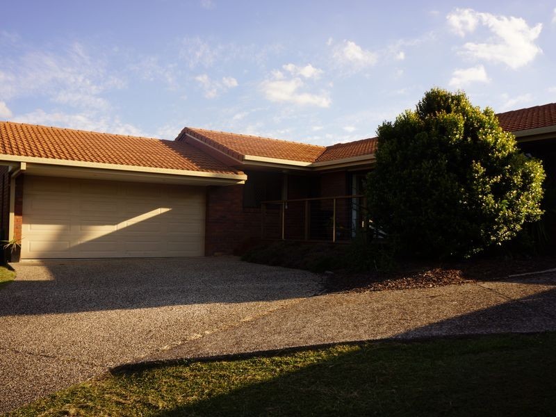 52 Treeview Drive, Burleigh Waters QLD 4220
