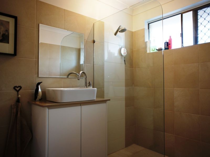 8/9 Nineteenth Avenue, Palm Beach QLD 4221