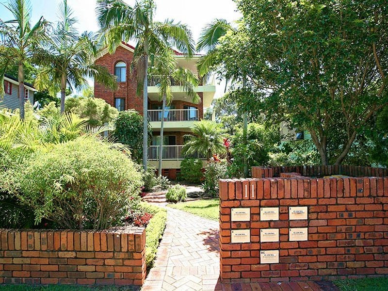 5/11 Tenth Ave, Palm Beach QLD 4221