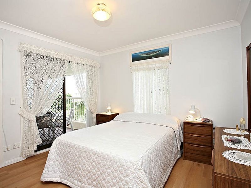 5/11 Tenth Ave, Palm Beach QLD 4221
