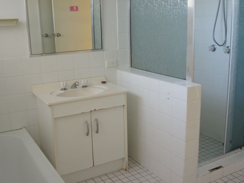 1/32 Alinjarra Drive, Tugun QLD 4224