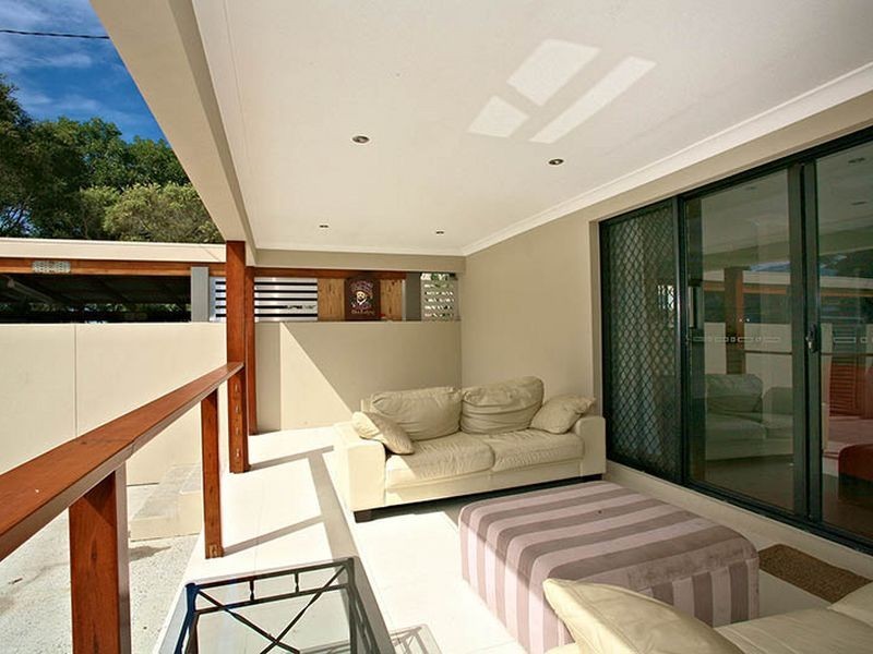 7 Leyte Avenue, Palm Beach QLD 4221