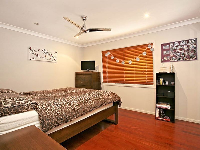 7 Leyte Avenue, Palm Beach QLD 4221