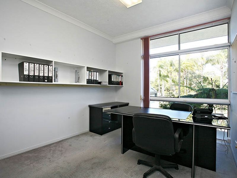 5/2 Philippine Parade, Palm Beach QLD 4221