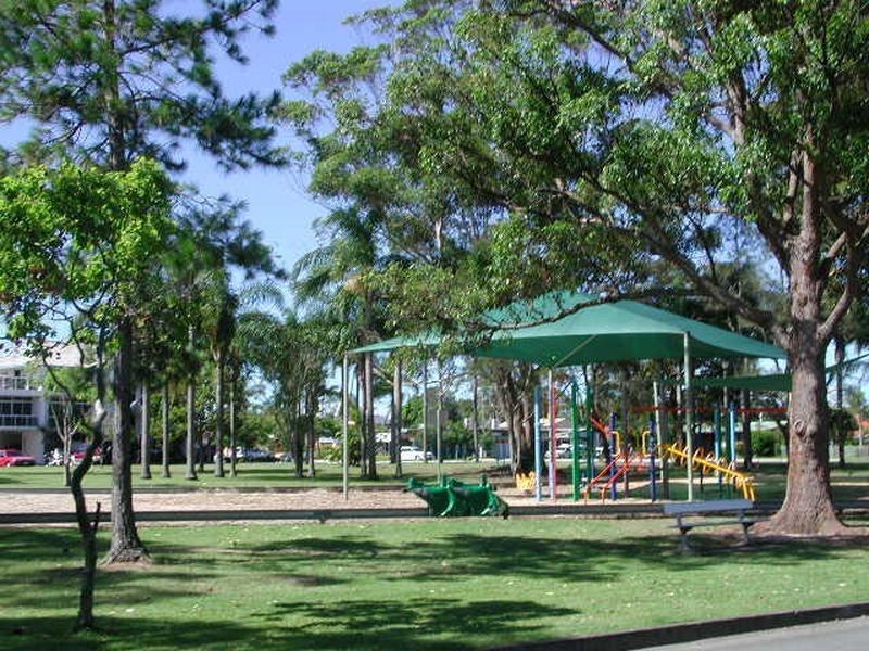 69 Leyte Avenue, Palm Beach QLD 4221