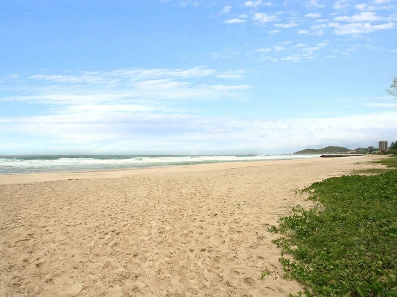 69 Leyte Avenue, Palm Beach QLD 4221