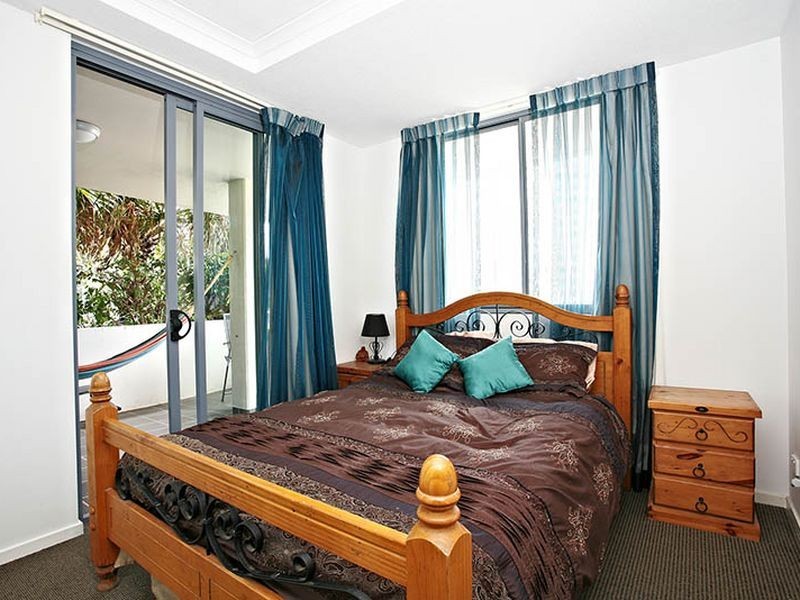 1025/1 Ocean Street, Burleigh Heads QLD 4220