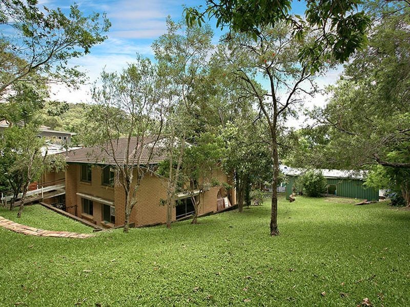 2A Cotton St, Burleigh Heads QLD 4220