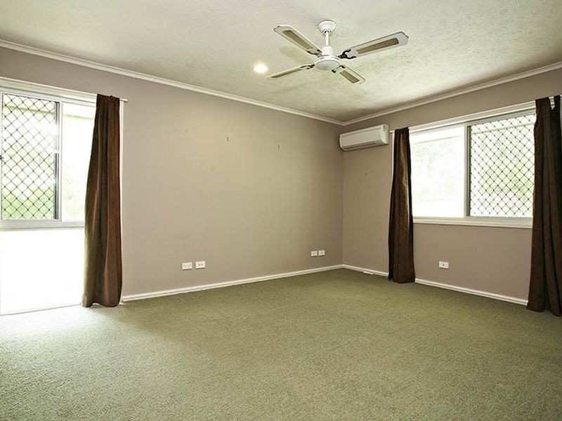 2A Cotton St, Burleigh Heads QLD 4220