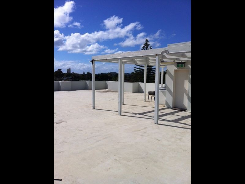 2/63 Tallebudgera Drive, Palm Beach QLD 4221