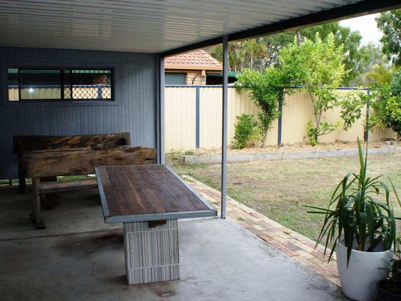 9 Bushtree Court, Burleigh Waters QLD 4220