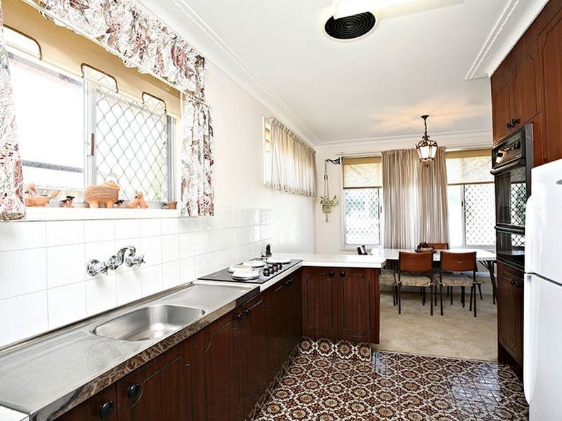 165 Townson Aveune, Palm Beach QLD 4221