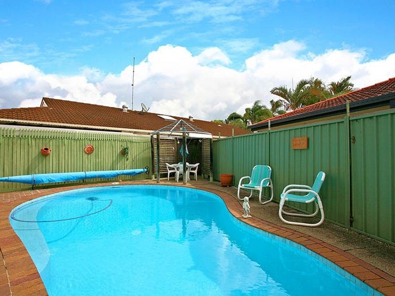 12 Cedar Court, Palm Beach QLD 4221