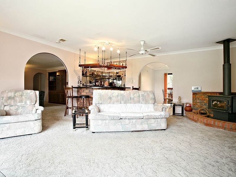 12 Cedar Court, Palm Beach QLD 4221