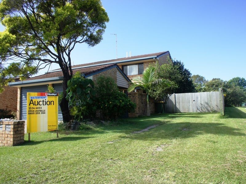 1/1 Barbet Place, Burleigh Waters QLD 4220