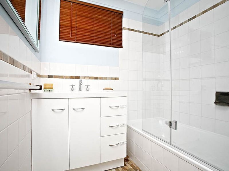7/3 Lind Avenue, Palm Beach QLD 4221