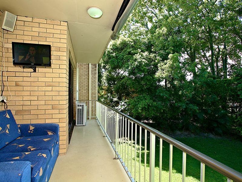 7/3 Lind Avenue, Palm Beach QLD 4221