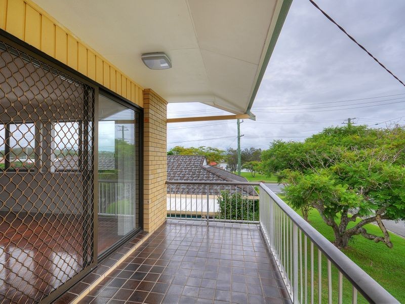 38 Sandpiper Drive, Burleigh Heads QLD 4220
