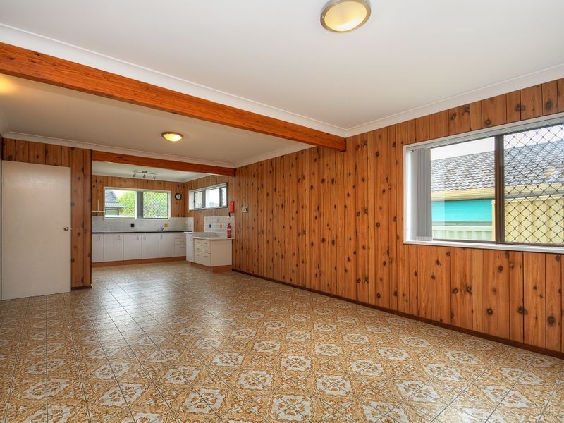 38 Sandpiper Drive, Burleigh Heads QLD 4220