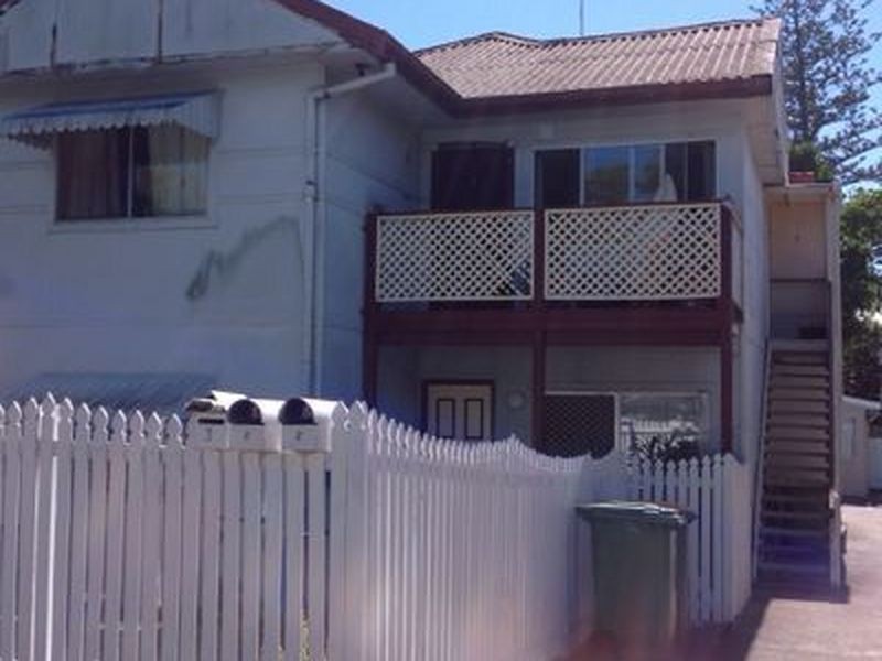 1/173 Golden Four Drive, Bilinga QLD 4225