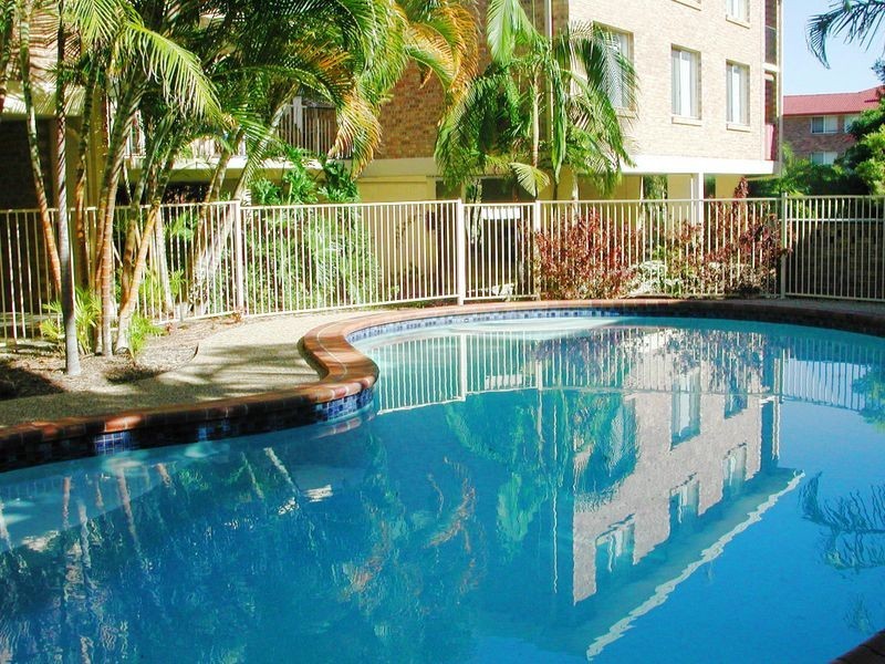 1/1 Rolan Court, Palm Beach QLD 4221