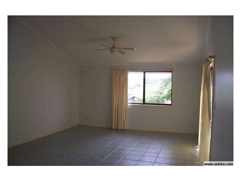 1/3 Daisy Street, Elanora QLD 4221