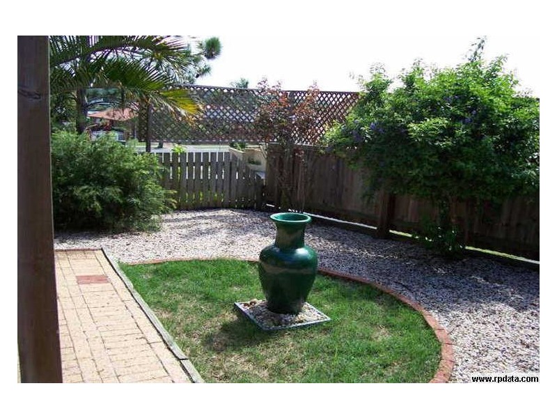 1/3 Daisy Street, Elanora QLD 4221