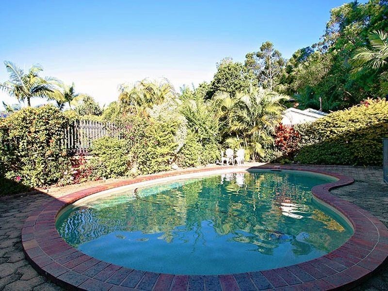 12 Foothill Street, Elanora QLD 4221