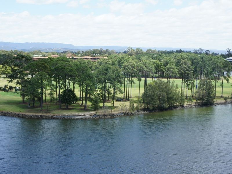 643/25 Lake Orr Drive, Robina QLD 4226