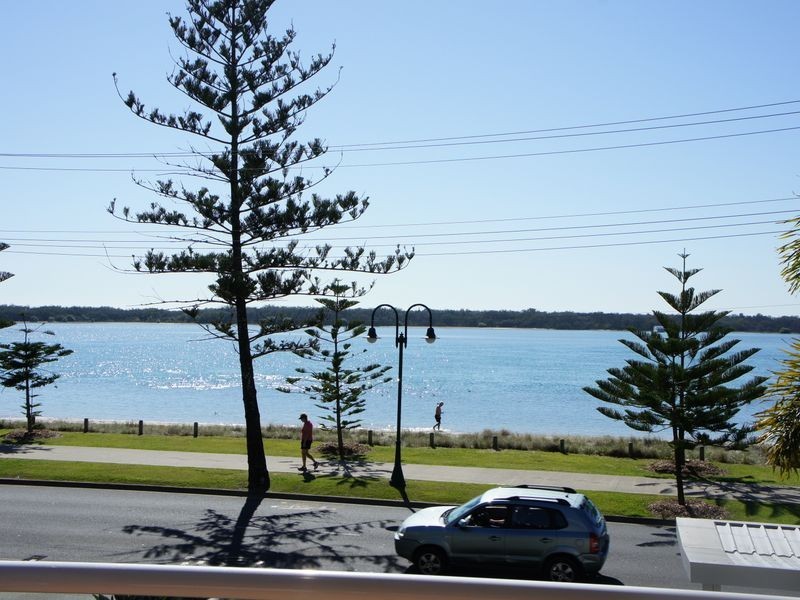 8/414 Marine Parade, Biggera Waters QLD 4216